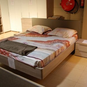 Flat Boone Bed, Bureau